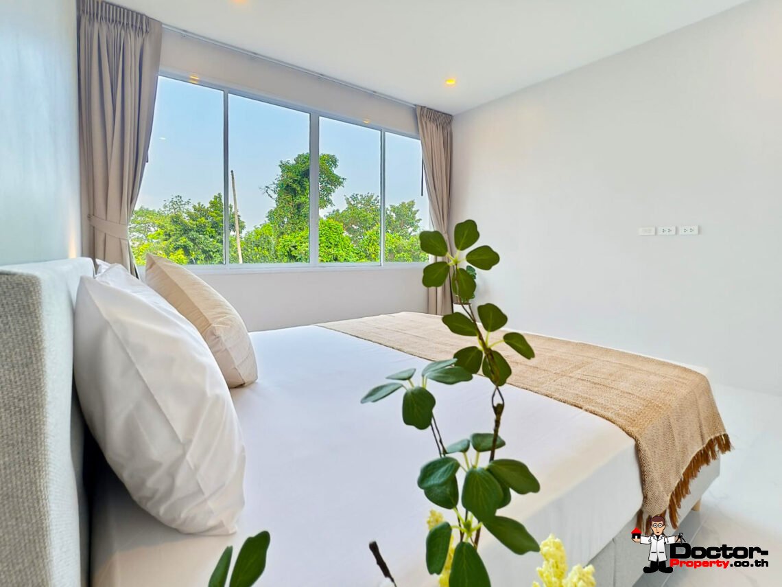 3 Bedroom Pool Villa with Partial Sea View in Chaweng, Koh Samui – For Sale